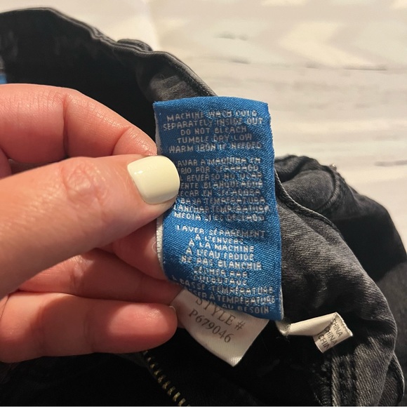 Black YMI Skinny Mid Rise Stretch Jeans, Size 9 Discoloration on back see photos - Picture 2 of 11